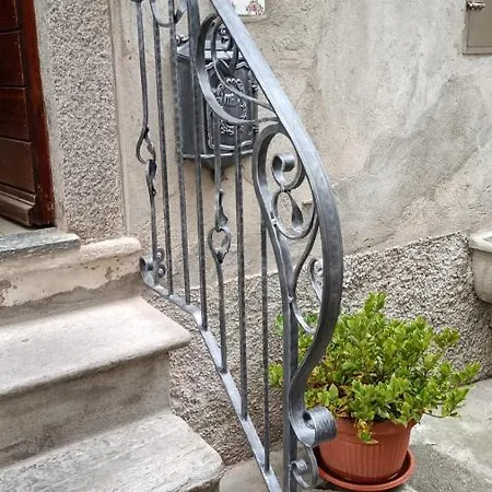 Apartment Al Borghetto Montegrino Valtravaglia