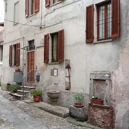Al Borghetto Apartment Montegrino Valtravaglia